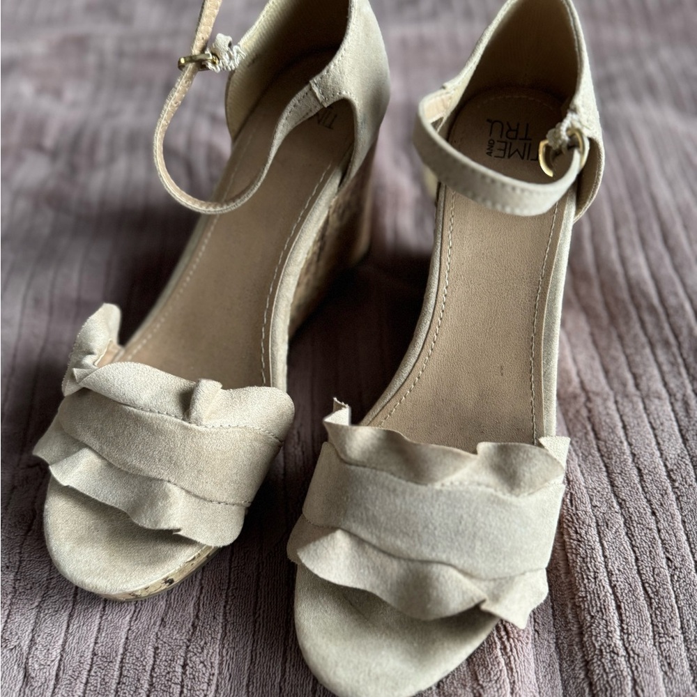 Women's Beige Ankle Strap Sandals